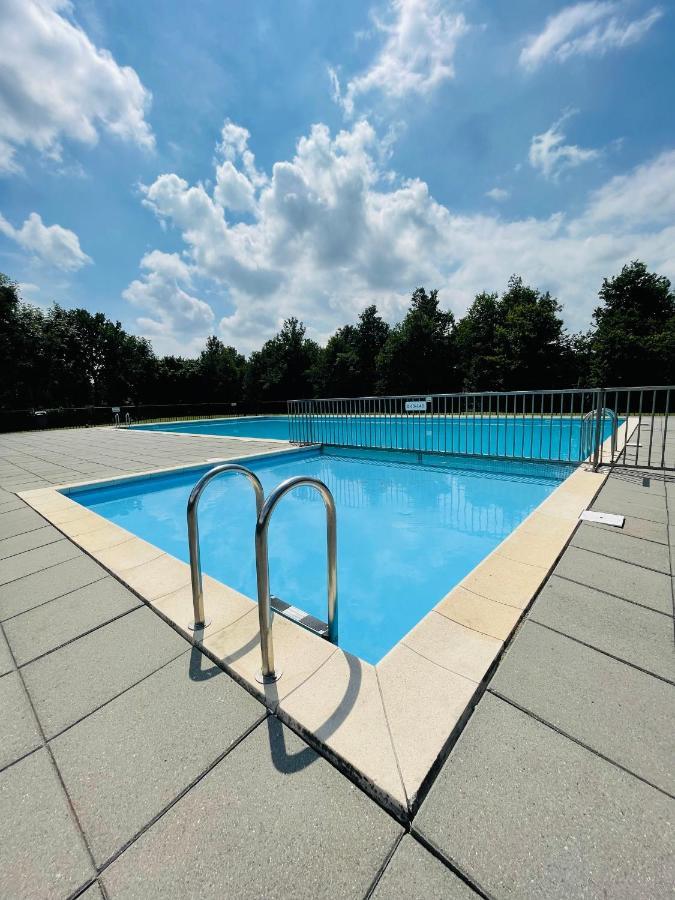 Villa Calma Rust Ruimte Luxe Inclusief Private Jacuzzi Zeewolde Esterno foto